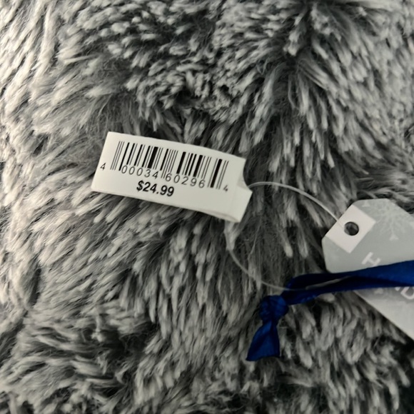 New Disney 2020 ornament - Picture 5 of 5